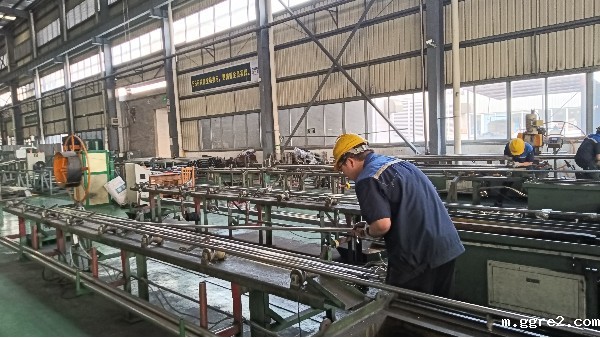 太阳能推杆一般用什么材质的不锈钢管比较好