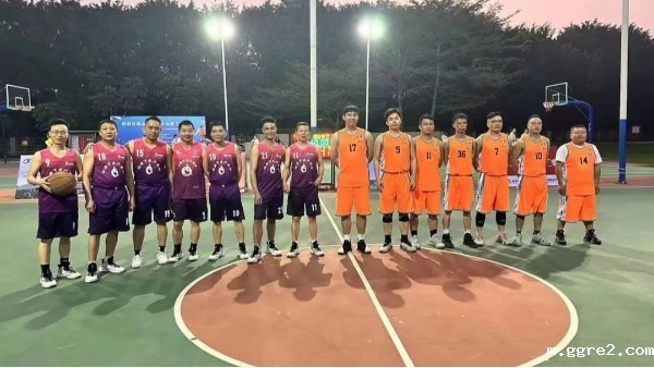 泰裕钢业联手必威东盟体育成功晋级“杨和总商会企业职工篮球赛”八强！