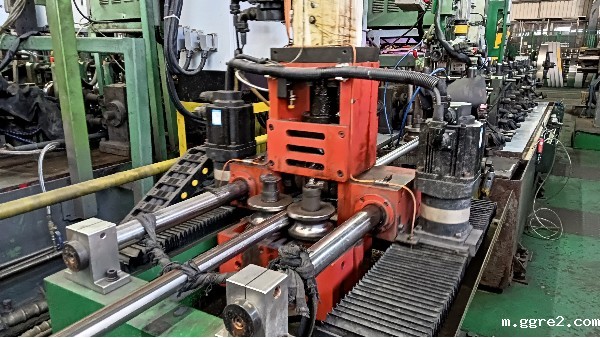 工业换热器管材料大揭秘！选对材质省大钱